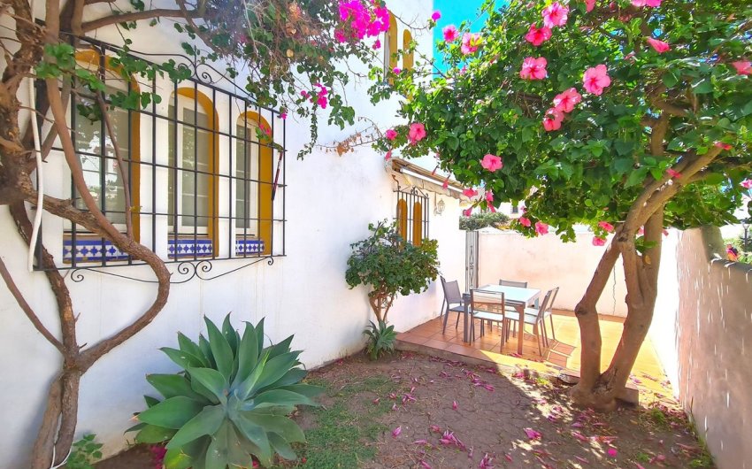 Reventa - Town House -
Casares Playa - Costa del Sol