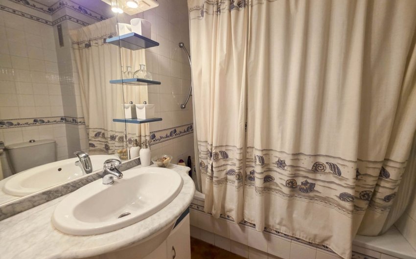 Reventa - Town House -
Casares Playa - Costa del Sol