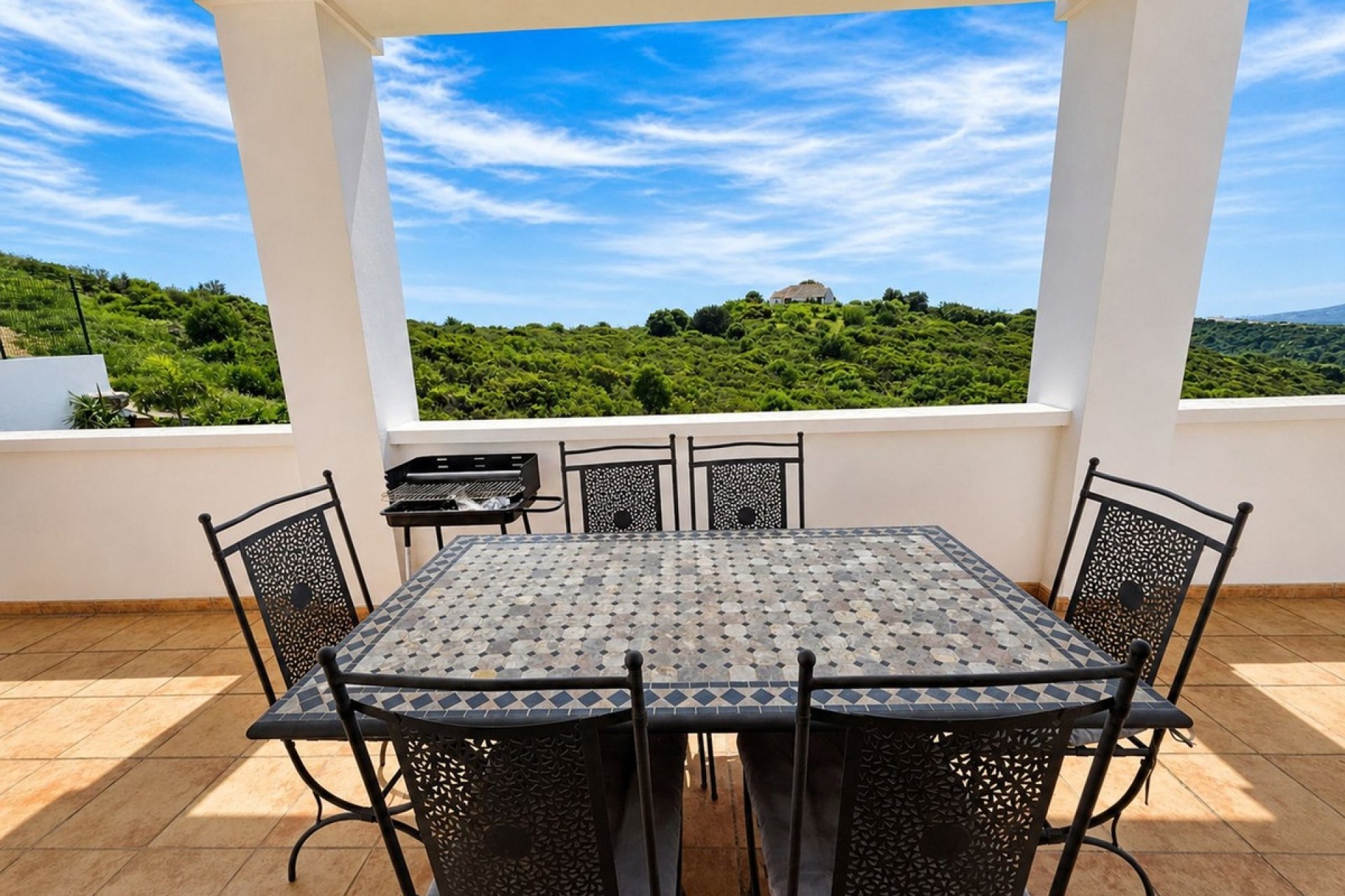 Reventa - Town House -
Casares Playa - Costa del Sol