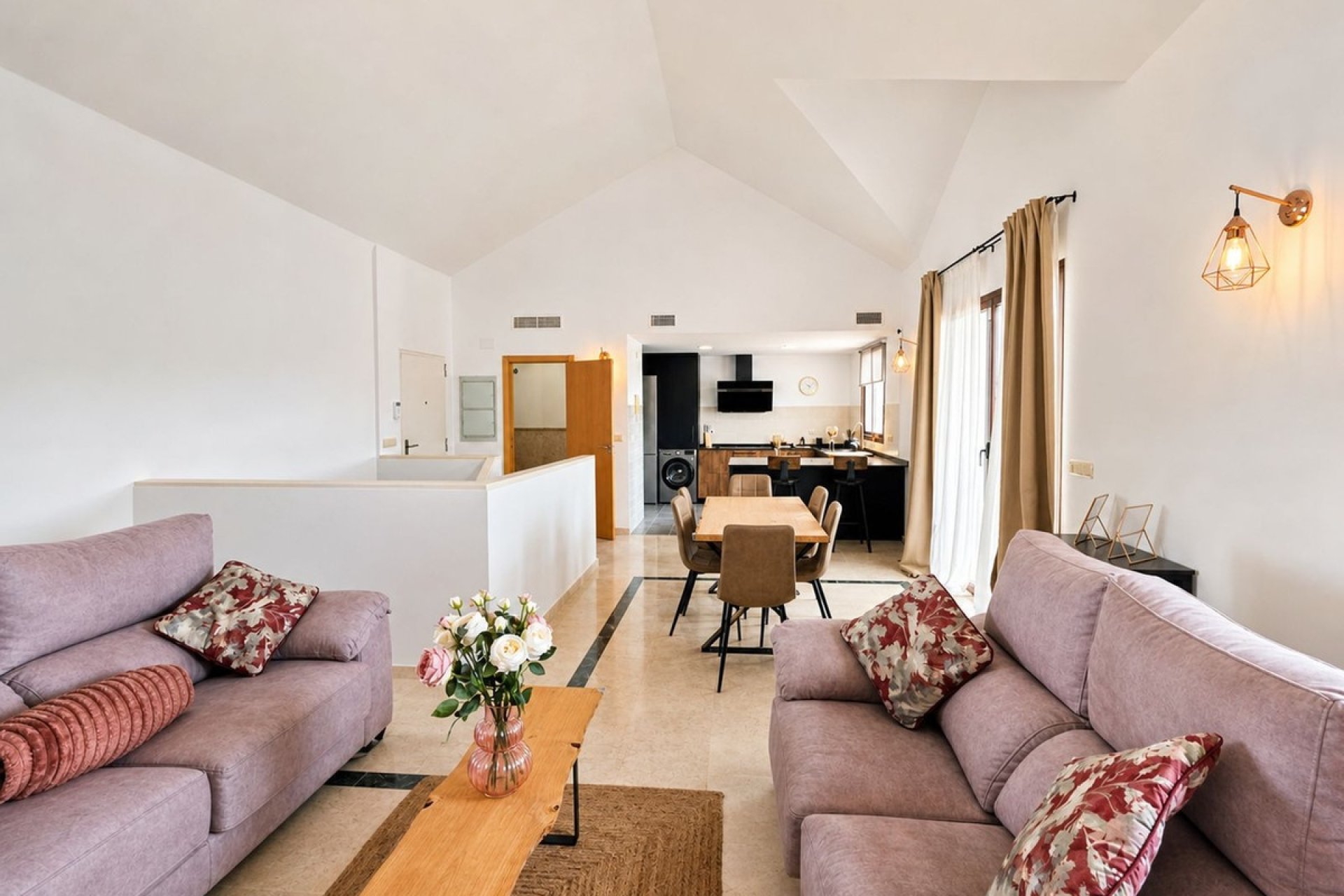 Reventa - Town House -
Casares Playa - Costa del Sol