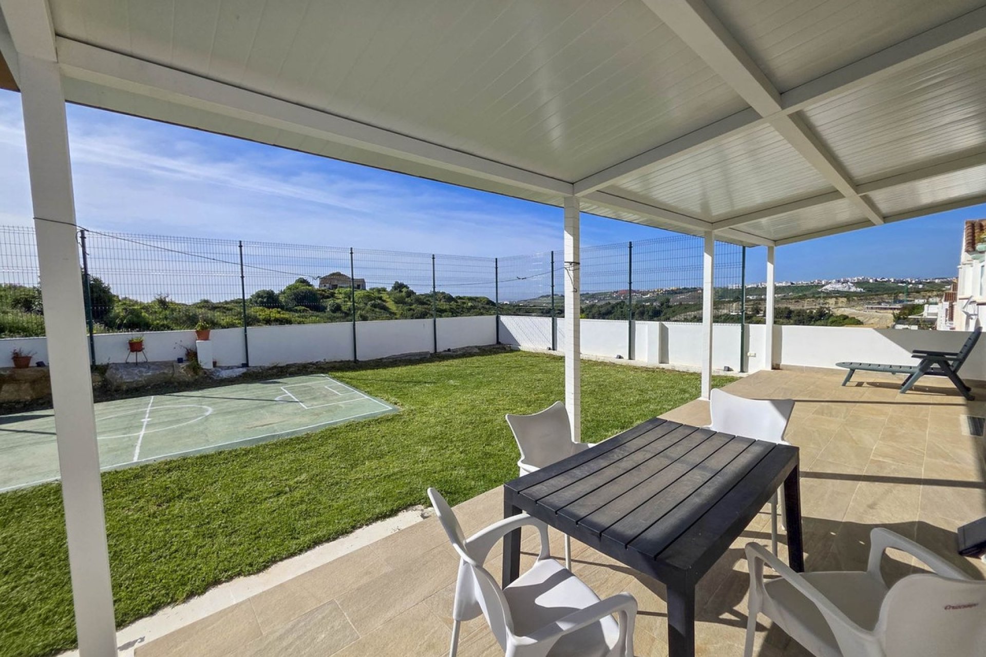Reventa - Town House -
Casares Playa - Costa del Sol