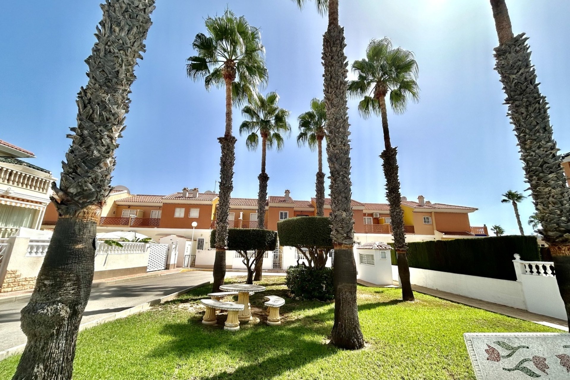 Reventa - Town House -
Ciudad Quesada - Costa Blanca