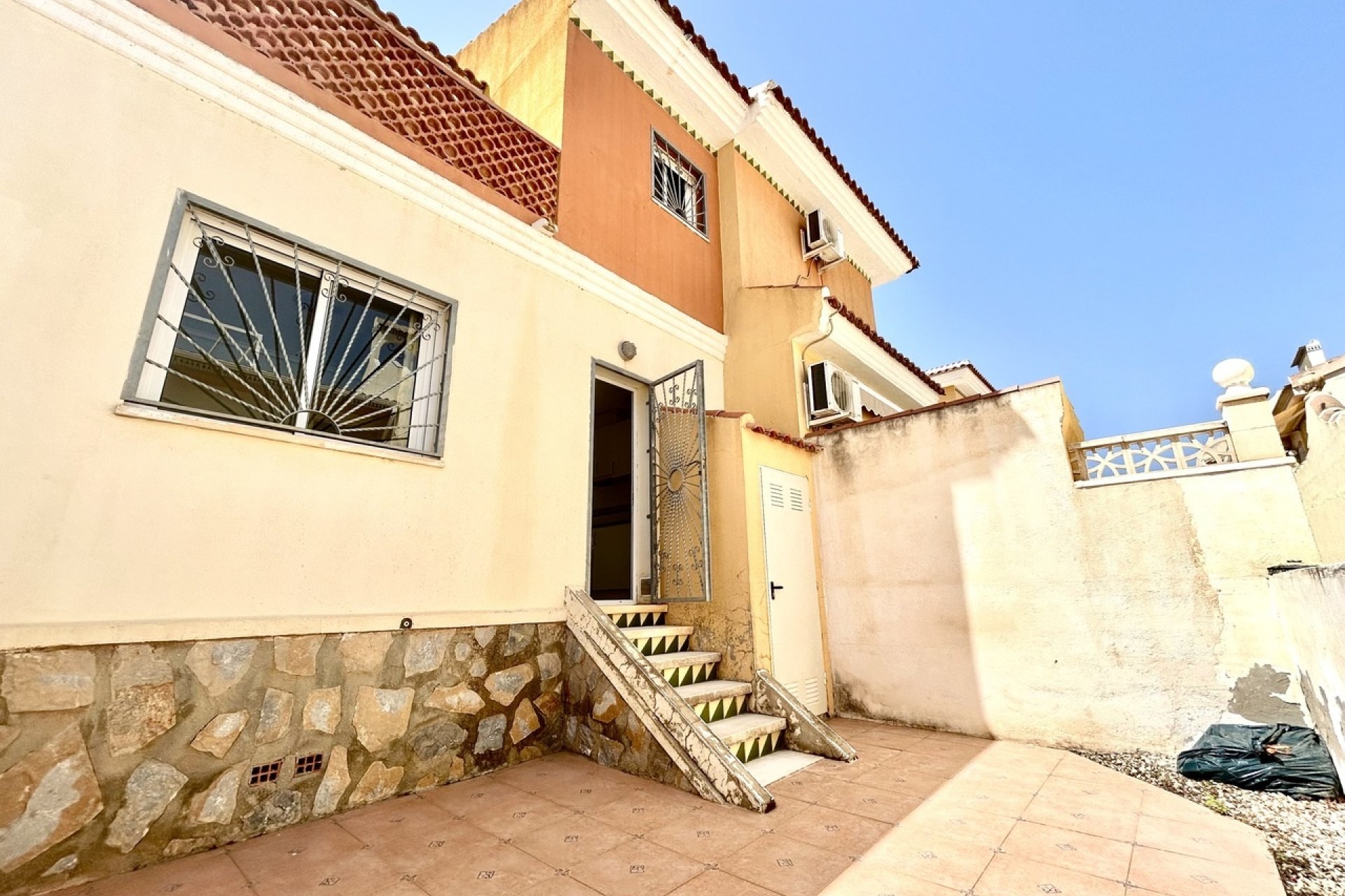 Reventa - Town House -
Ciudad Quesada - Costa Blanca