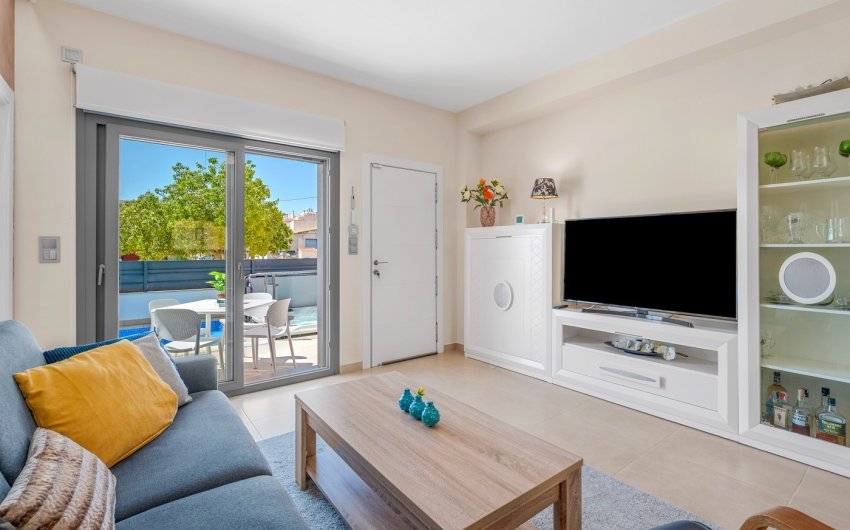 Reventa - Town House -
Formentera del Segura - Costa Blanca
