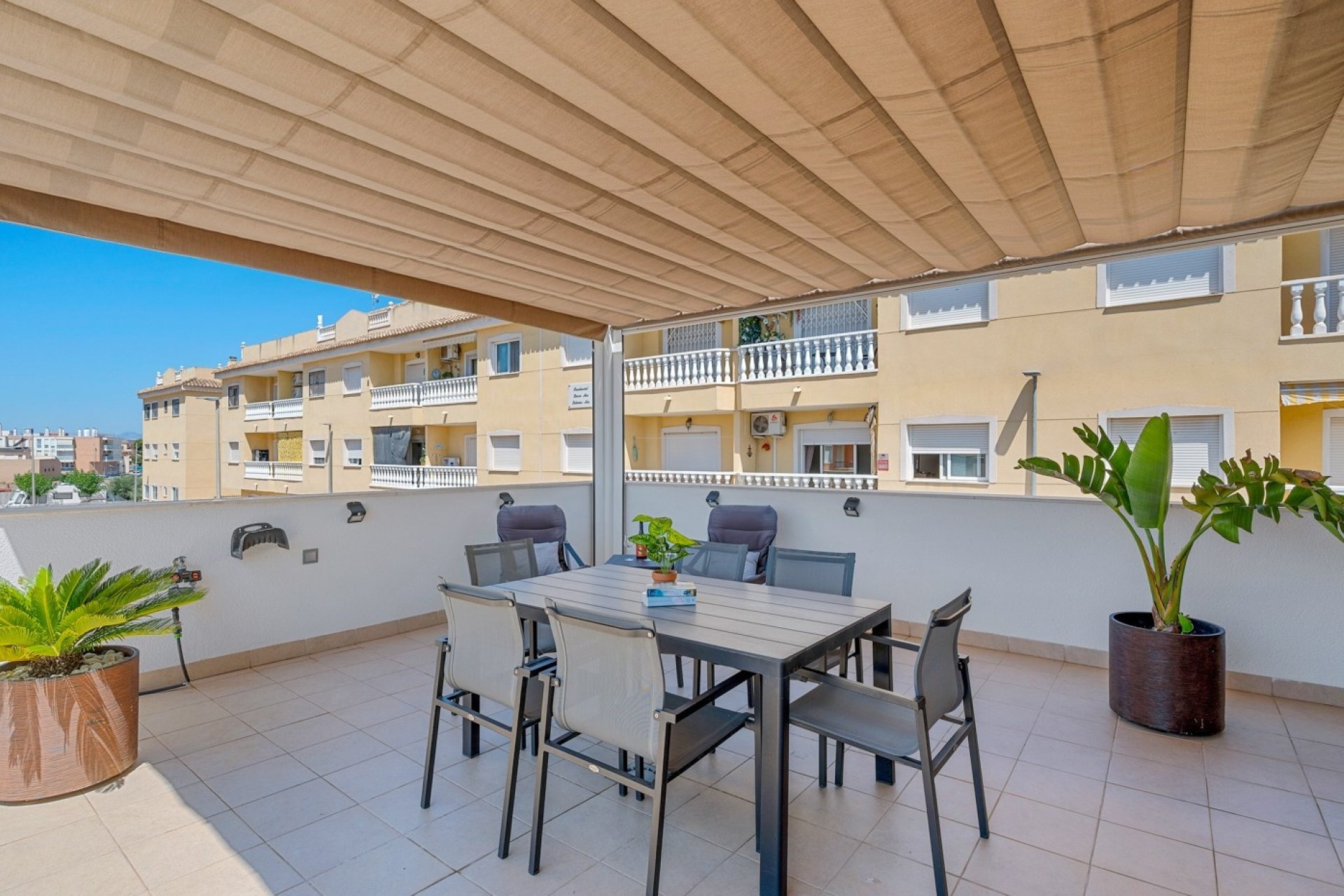 Reventa - Town House -
Formentera del Segura - Costa Blanca