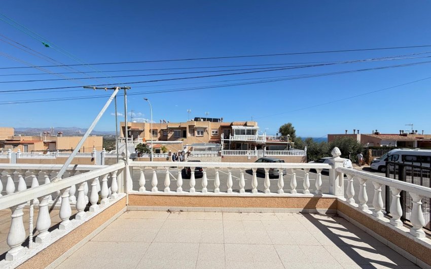 Reventa - Town House -
Gran Alacant - Monte y Mar Alto