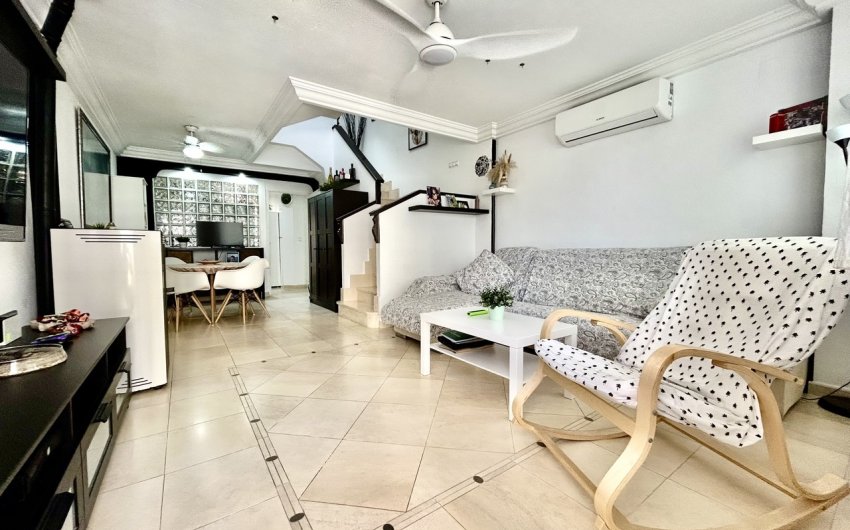 Reventa - Town House -
Heredades - Costa Blanca