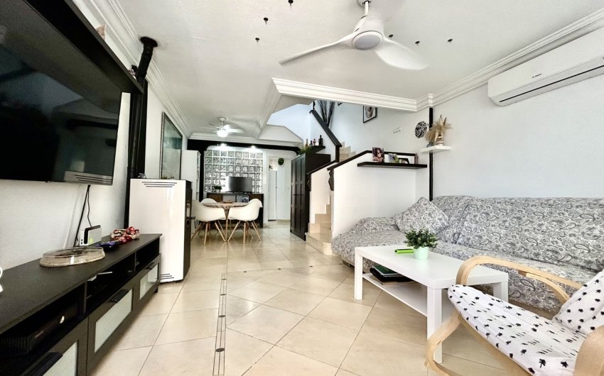 Reventa - Town House -
Heredades - Costa Blanca