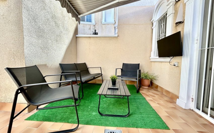Reventa - Town House -
Heredades - Costa Blanca