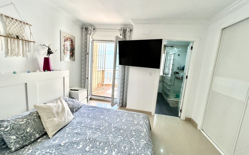 Reventa - Town House -
Heredades - Costa Blanca