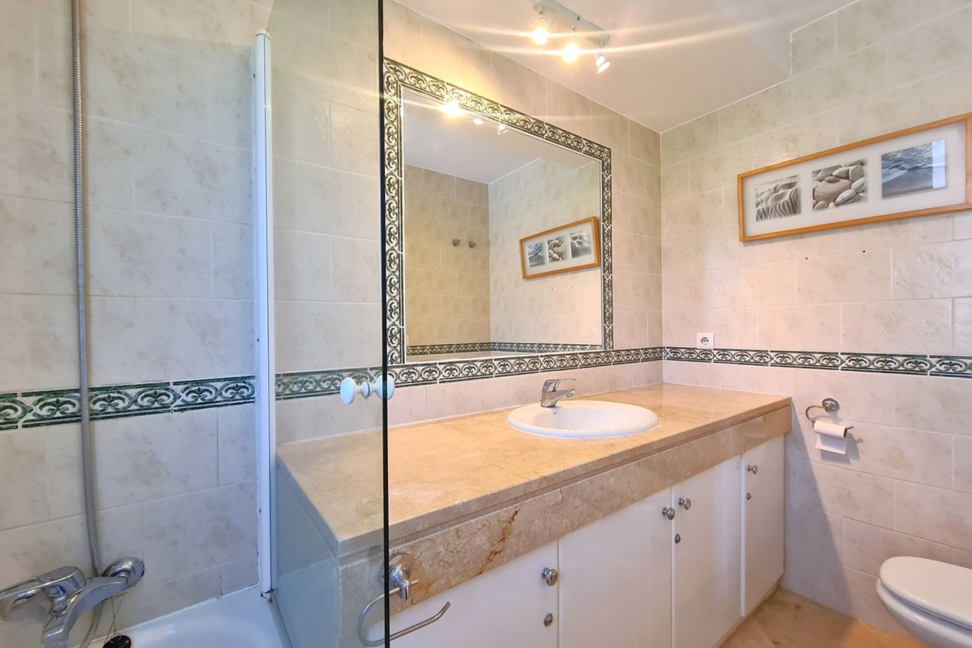 Reventa - Town House -
La Duquesa - Costa del Sol