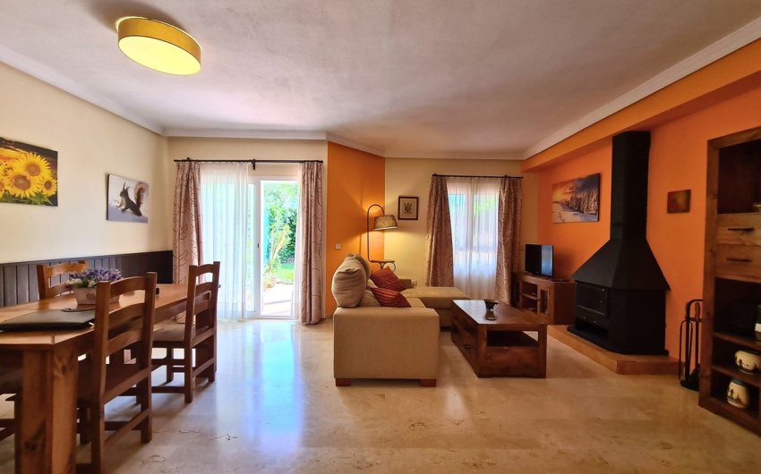 Reventa - Town House -
La Duquesa - Costa del Sol