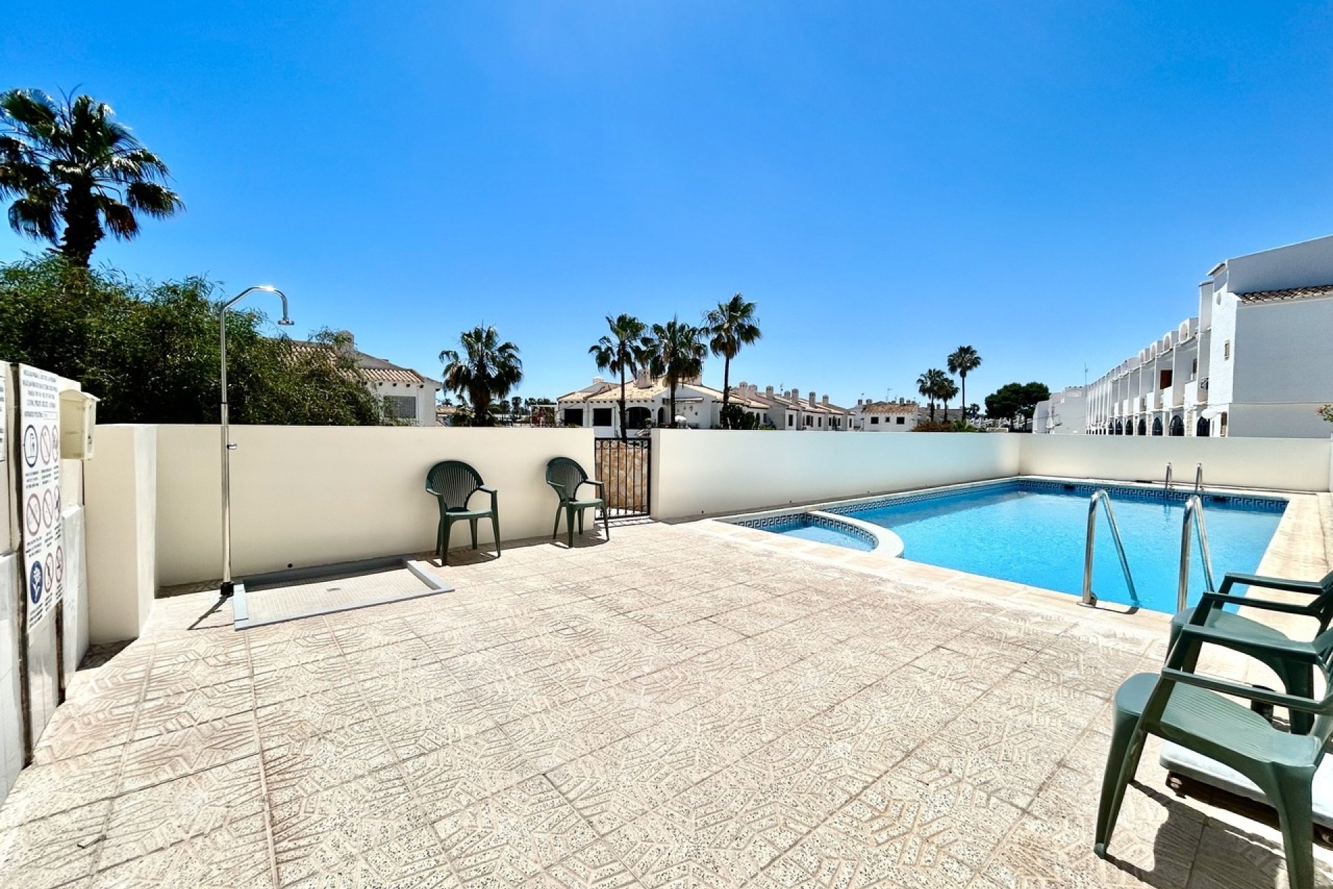 Reventa - Town House -
La Zenia - Costa Blanca