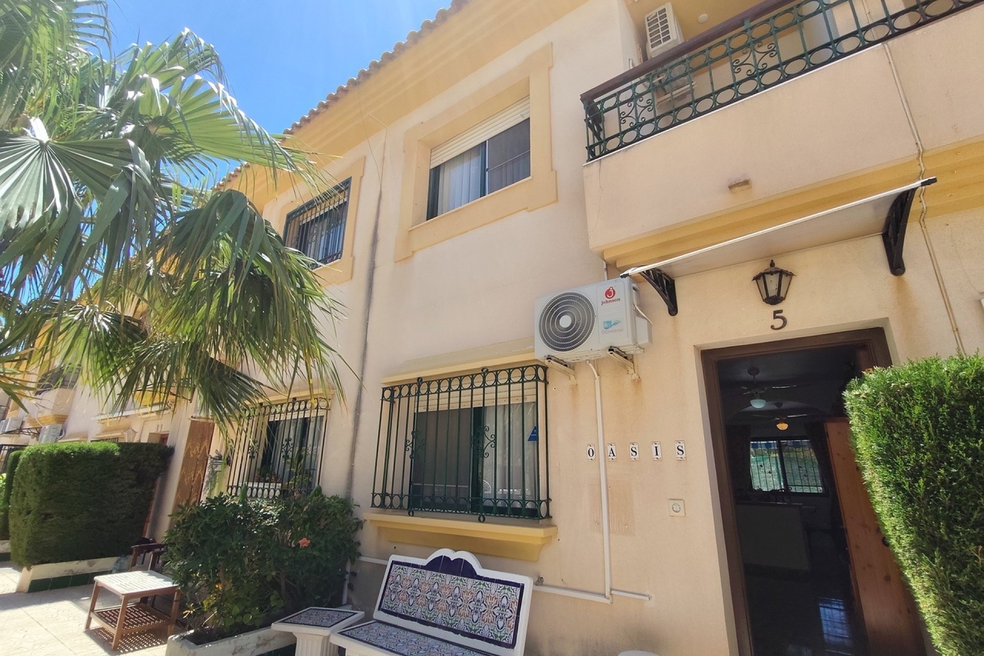 Reventa - Town House -
La Zenia - Costa Blanca