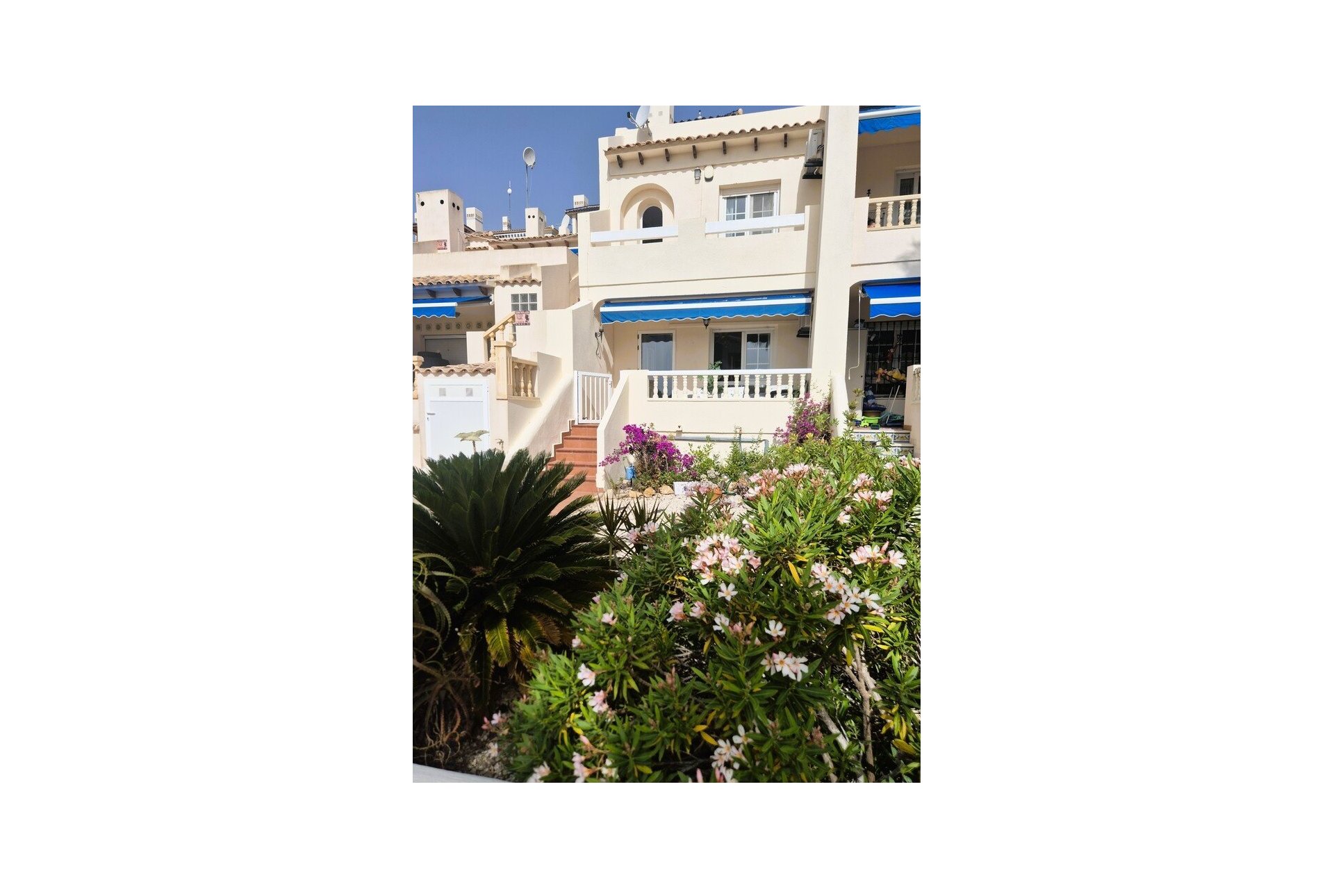 Reventa - Town House -
Las Ramblas Golf - Inland