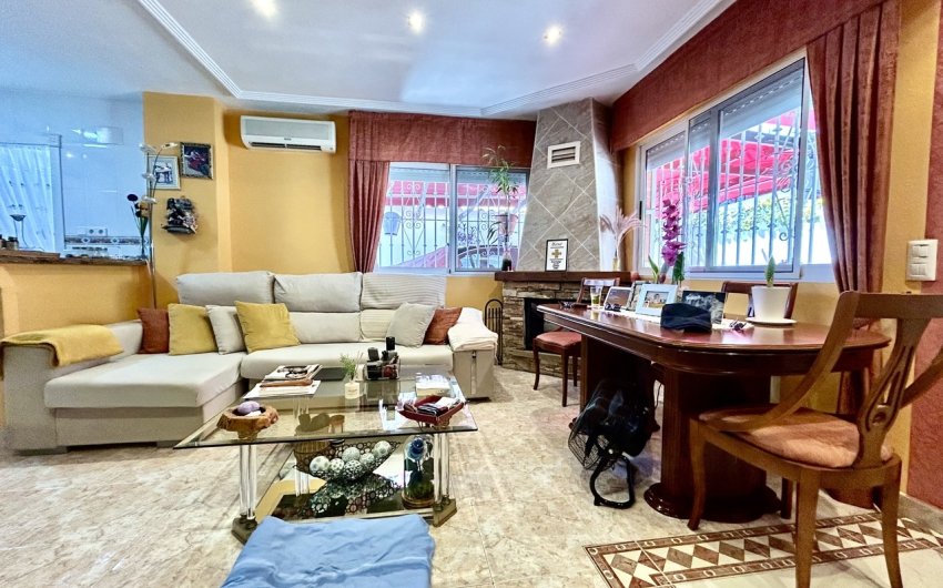 Reventa - Town House -
Los Altos - Costa Blanca