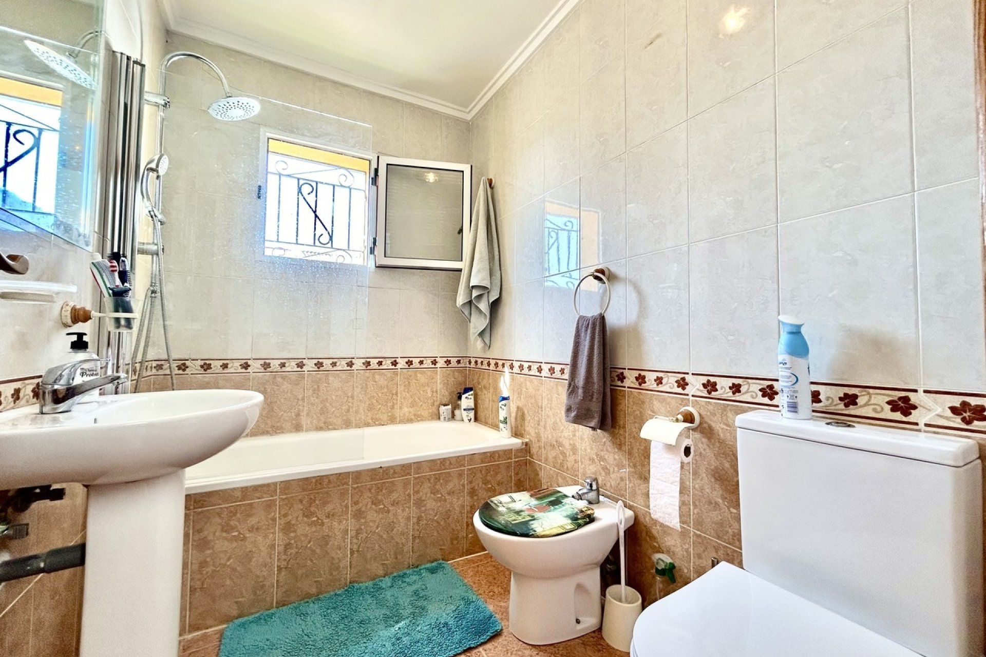 Reventa - Town House -
Los Altos - Costa Blanca