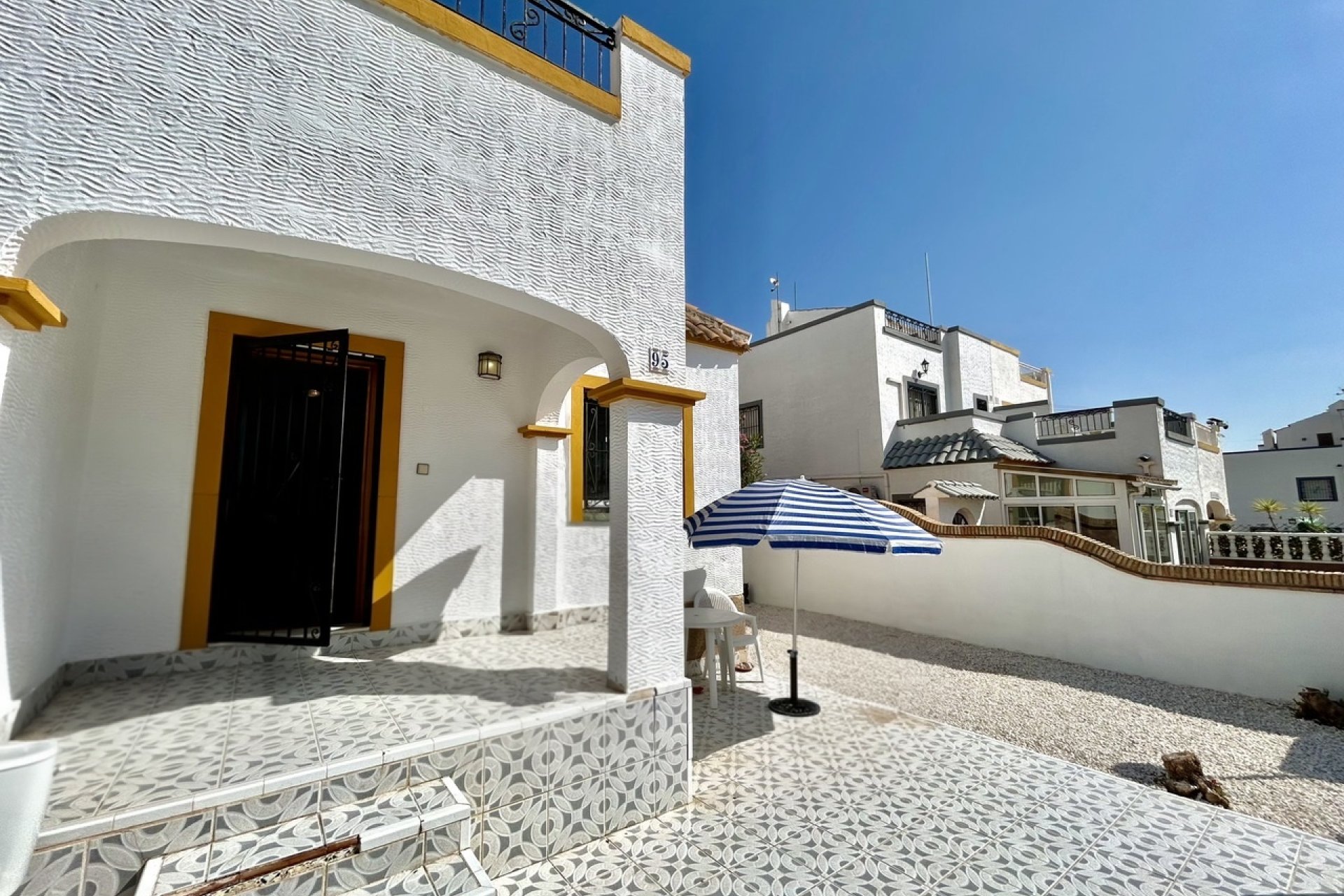 Reventa - Town House -
Los Altos - Costa Blanca
