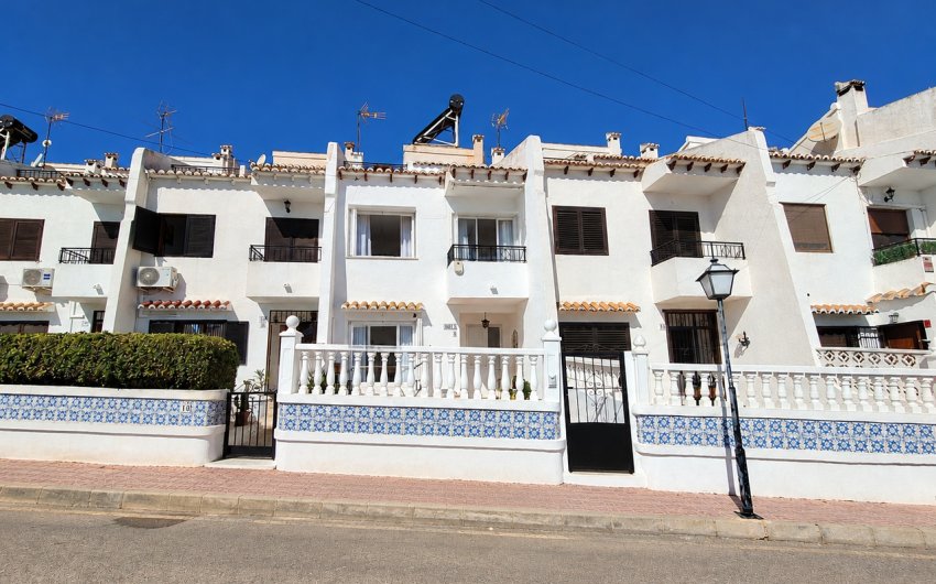 Reventa - Town House -
Los Balcones - Costa Blanca