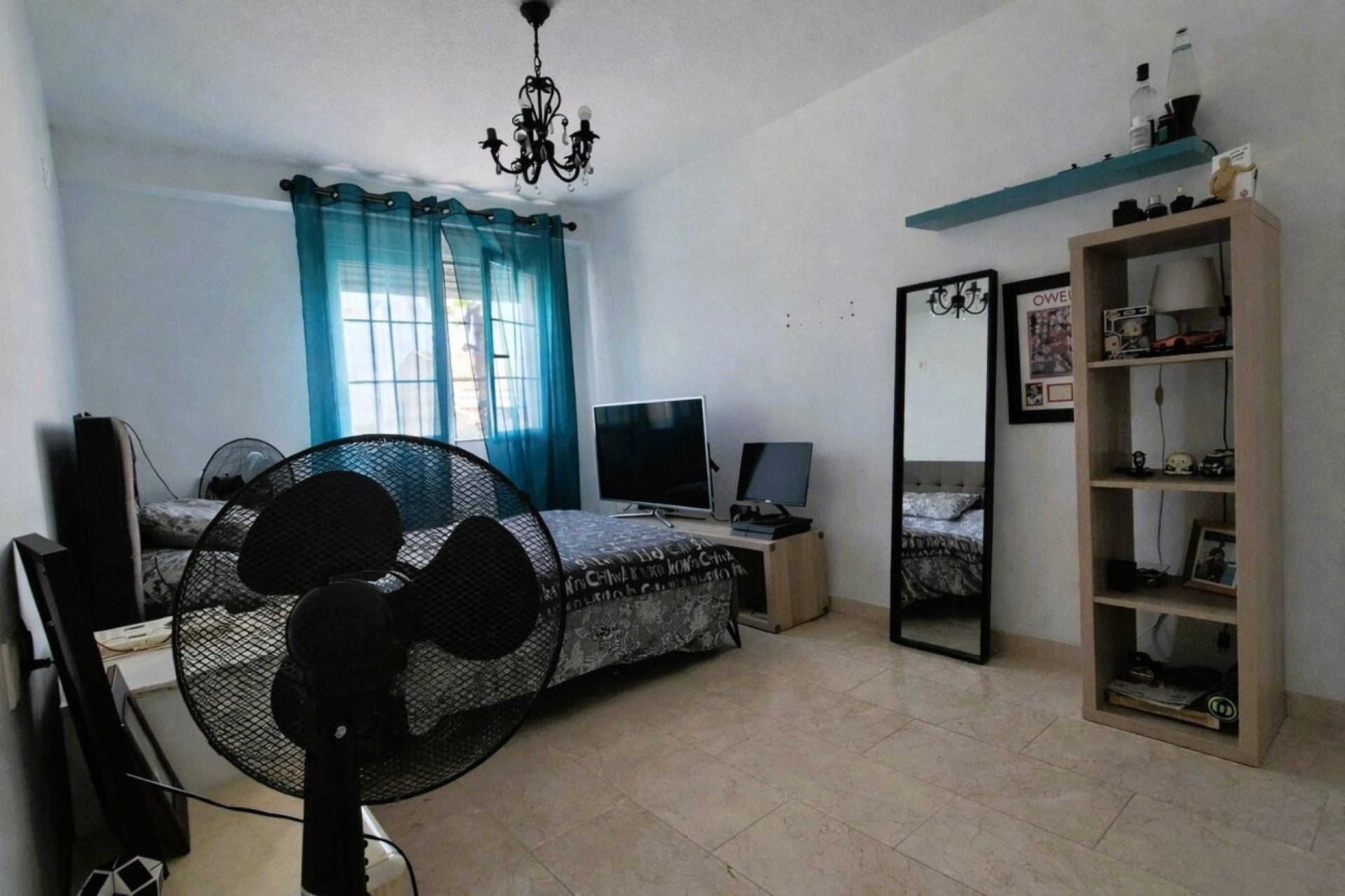 Reventa - Town House -
Los Dolses - Inland