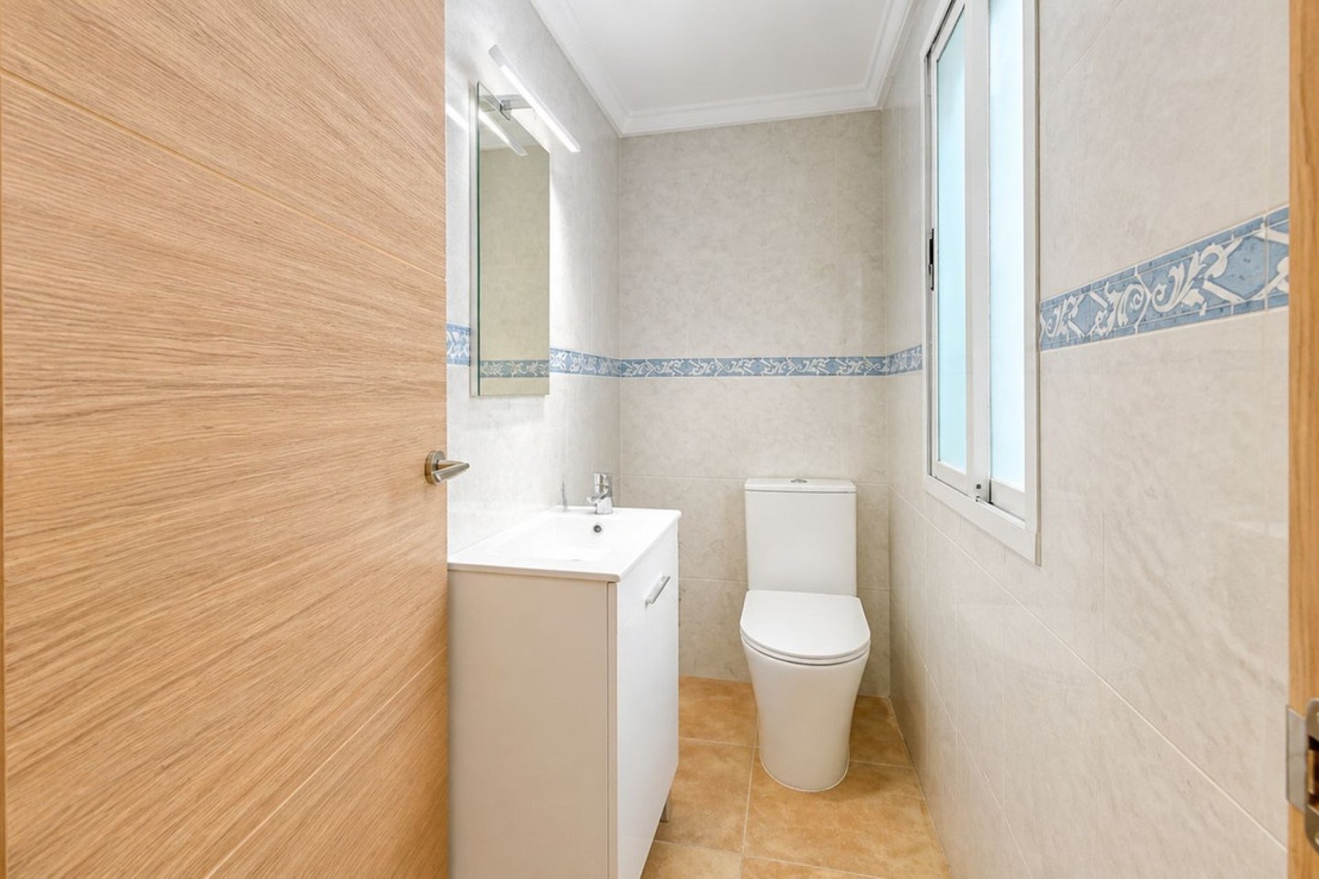 Reventa - Town House -
Manilva - Inland