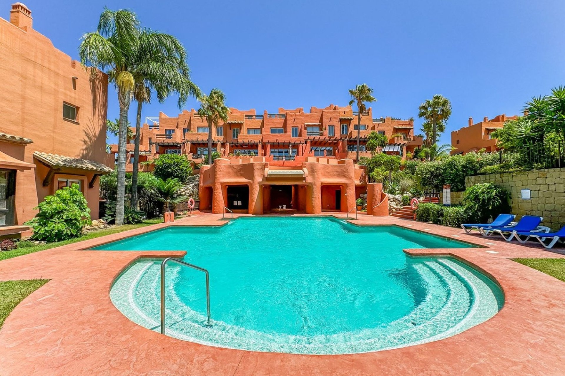 Reventa - Town House -
Manilva - Inland