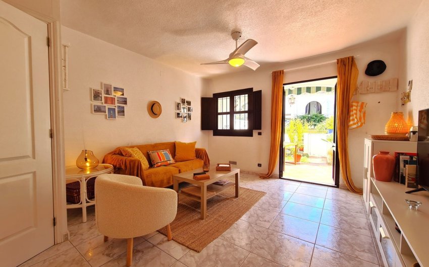 Reventa - Town House -
Manilva - Inland