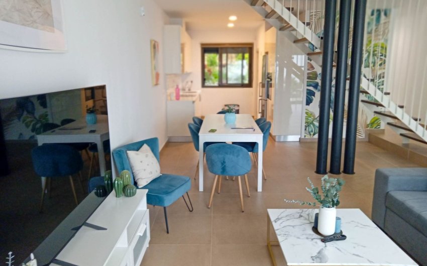 Reventa - Town House -
Manilva - Inland
