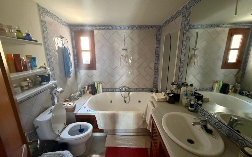 Reventa - Town House -
Marbella - Nagueles