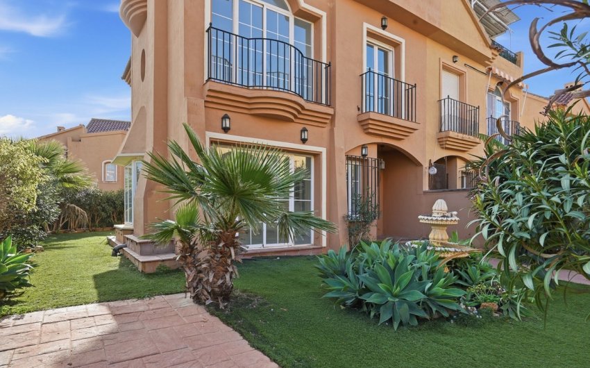 Reventa - Town House -
Mijas Costa - Costa del Sol