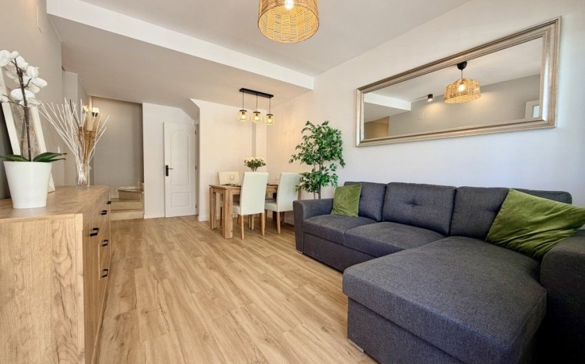 Reventa - Town House -
Orihuela Costa - Costa Blanca