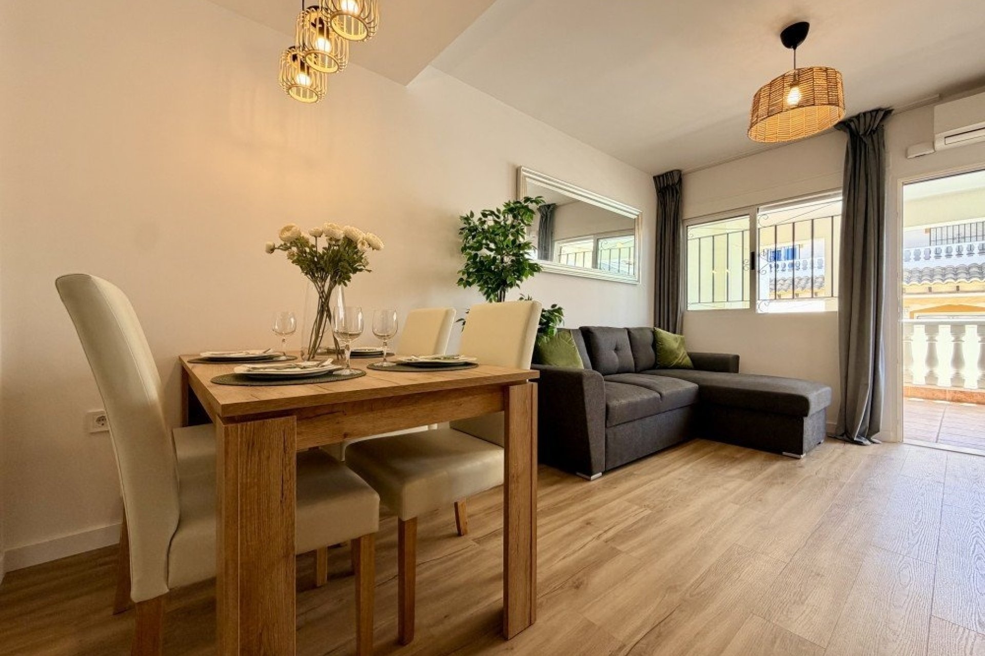 Reventa - Town House -
Orihuela Costa - Costa Blanca