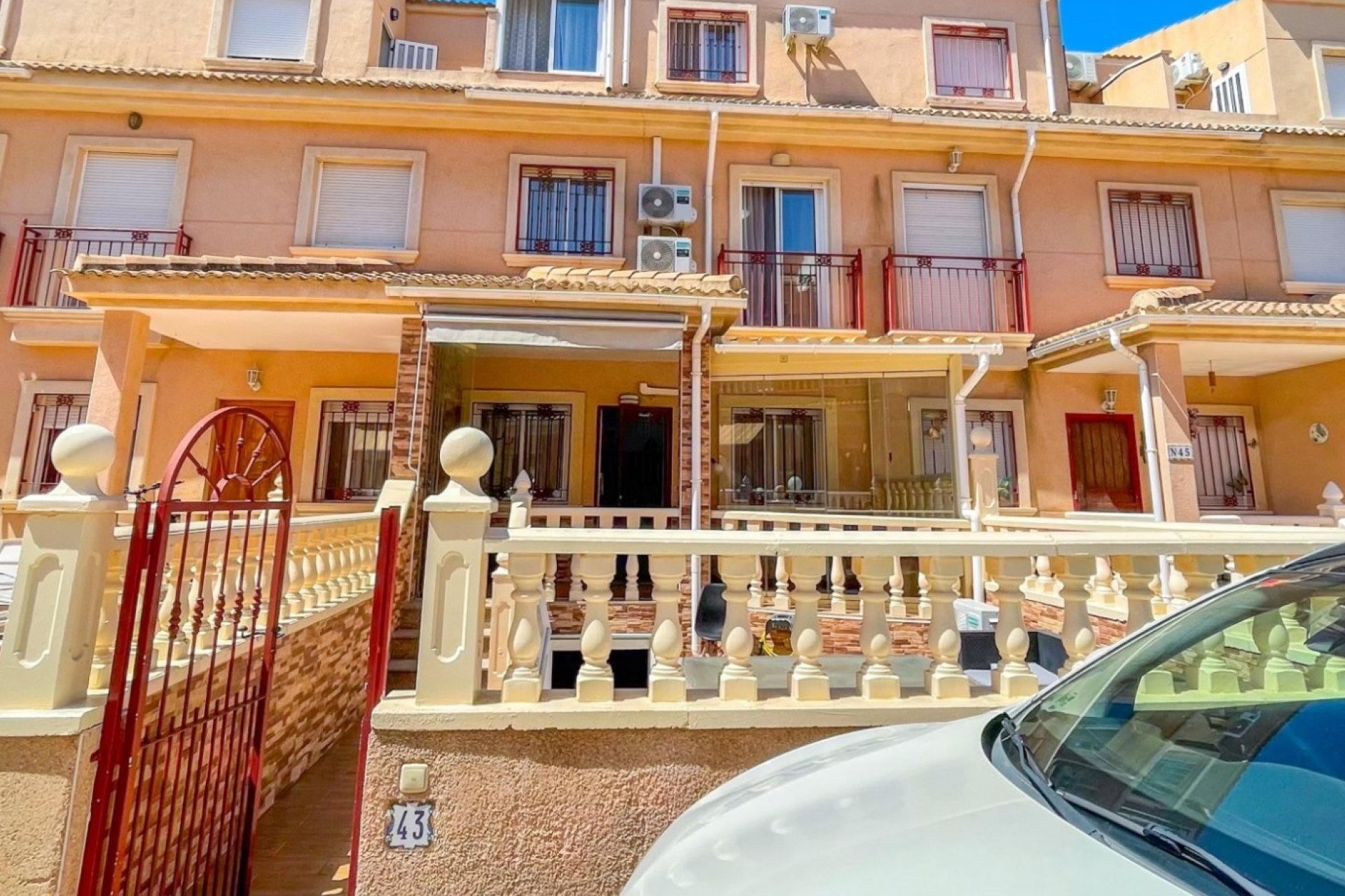 Reventa - Town House -
Orihuela Costa - Costa Blanca