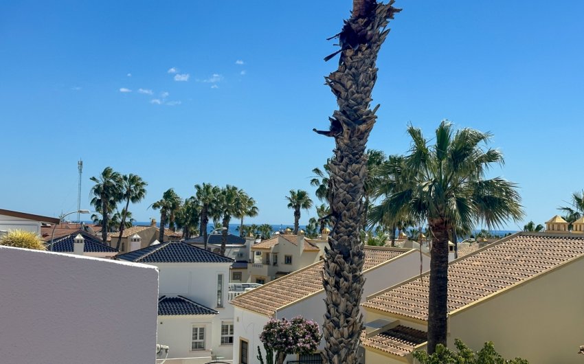 Reventa - Town House -
Orihuela Costa - Costa Blanca