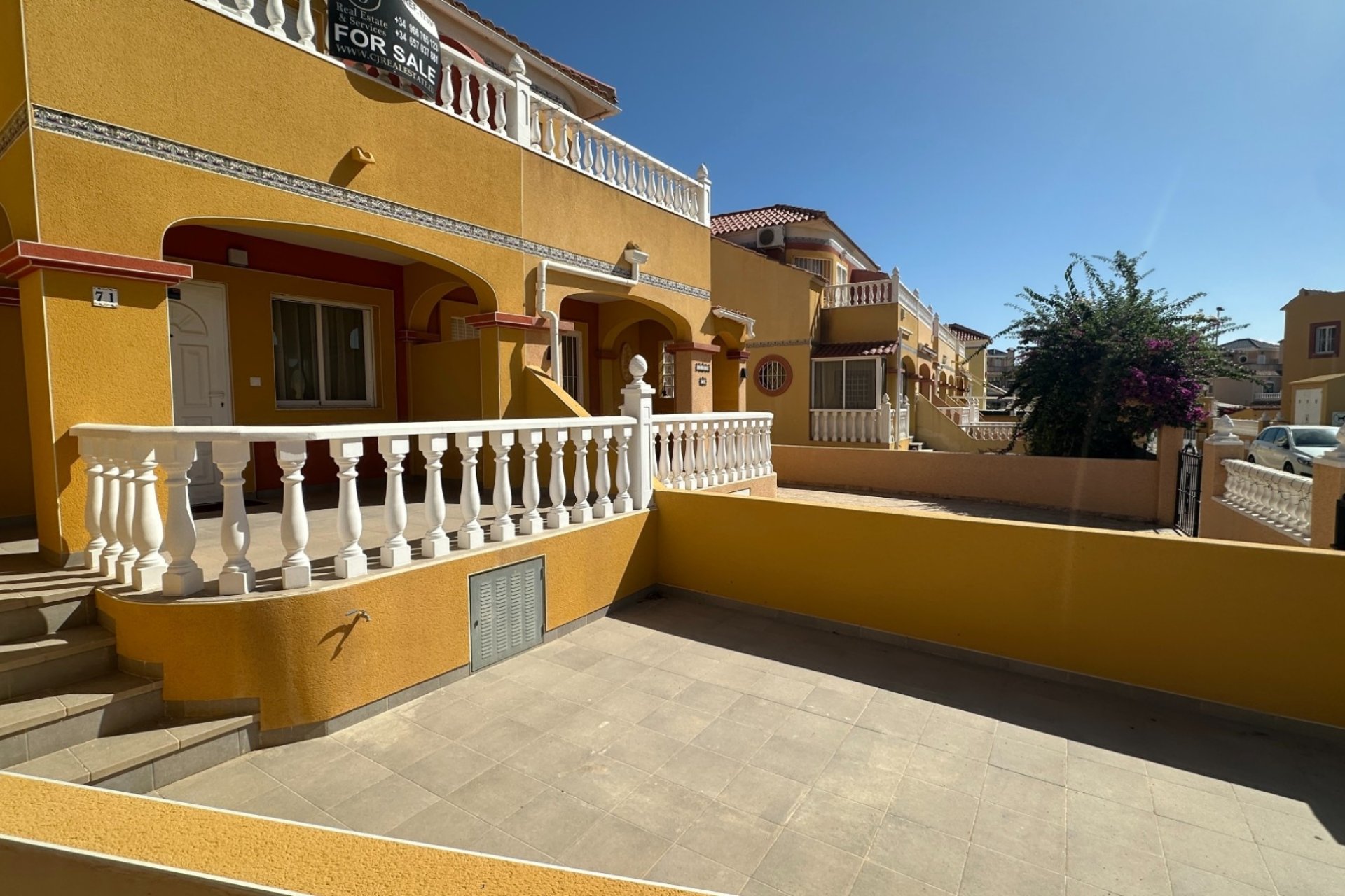 Reventa - Town House -
Orihuela Costa - Costa Blanca