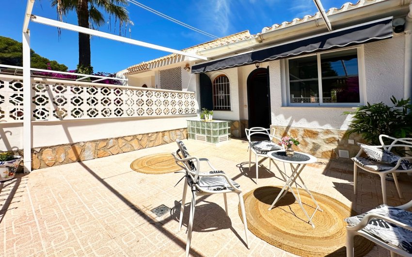 Reventa - Town House -
Orihuela Costa - Costa Blanca