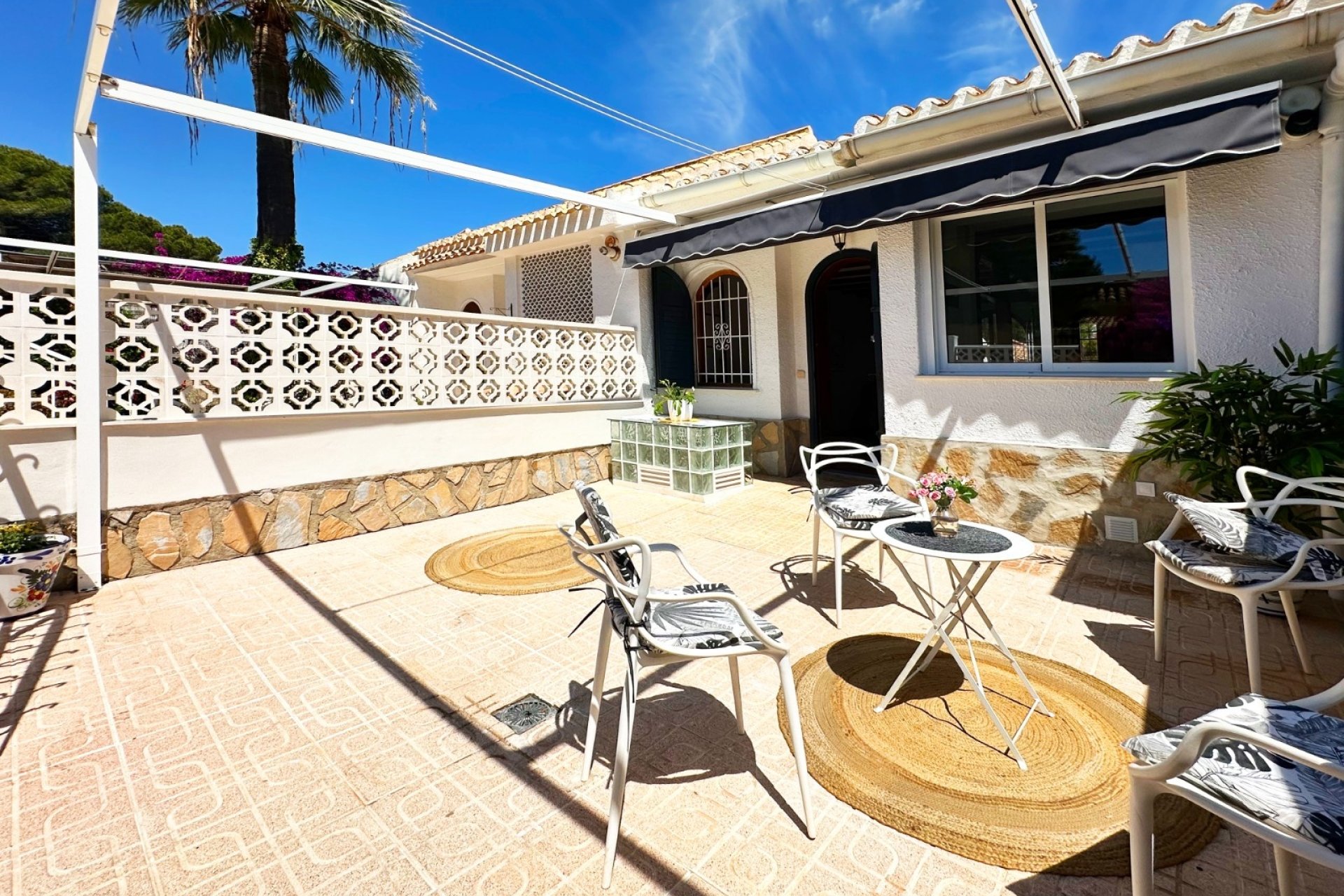 Reventa - Town House -
Orihuela Costa - Costa Blanca