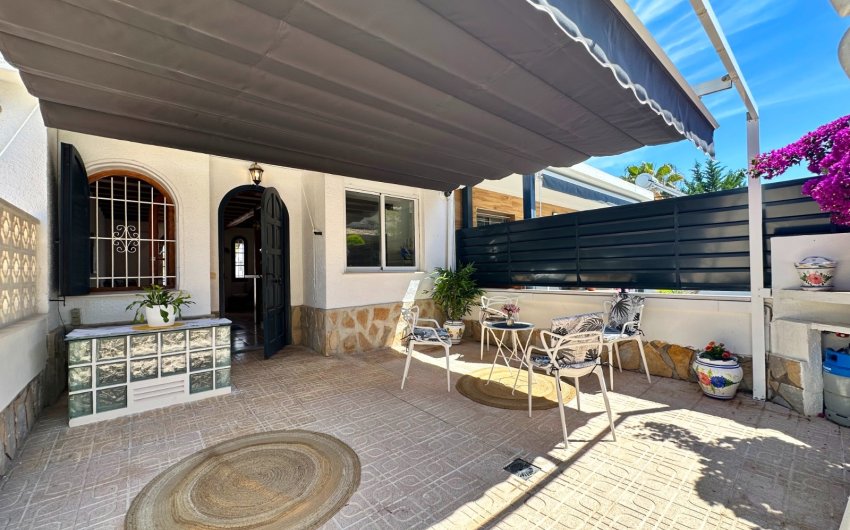 Reventa - Town House -
Orihuela Costa - Costa Blanca