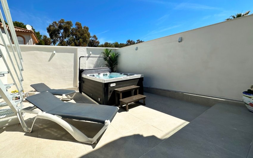 Reventa - Town House -
Orihuela Costa - Costa Blanca