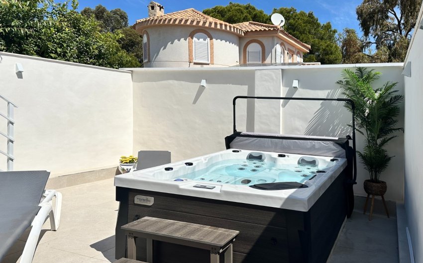 Reventa - Town House -
Orihuela Costa - Costa Blanca