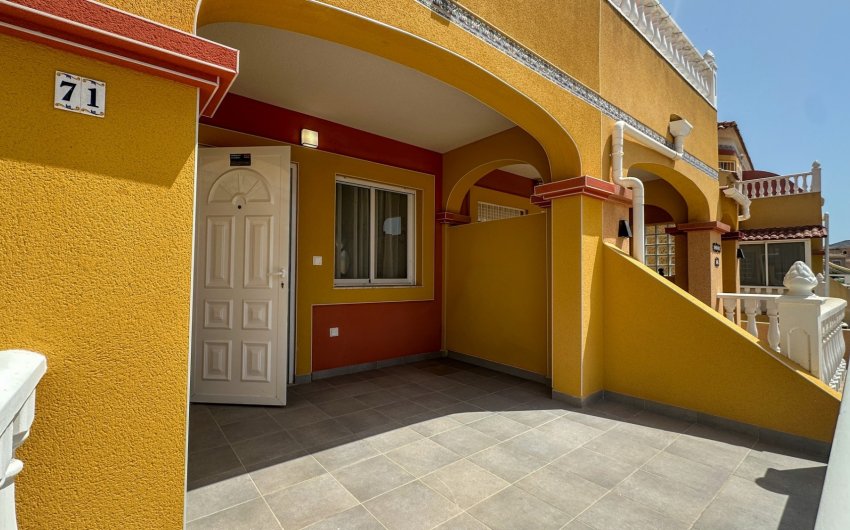 Reventa - Town House -
Orihuela Costa - Costa Blanca