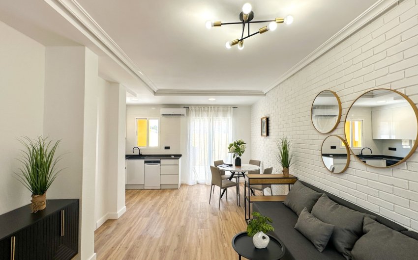 Reventa - Town House -
Orihuela Costa - Costa Blanca
