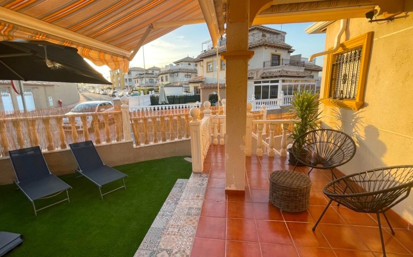 Reventa - Town House -
Orihuela Costa - Costa Blanca