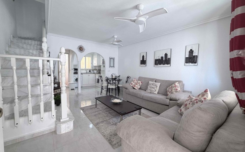 Reventa - Town House -
Orihuela Costa - Costa Blanca