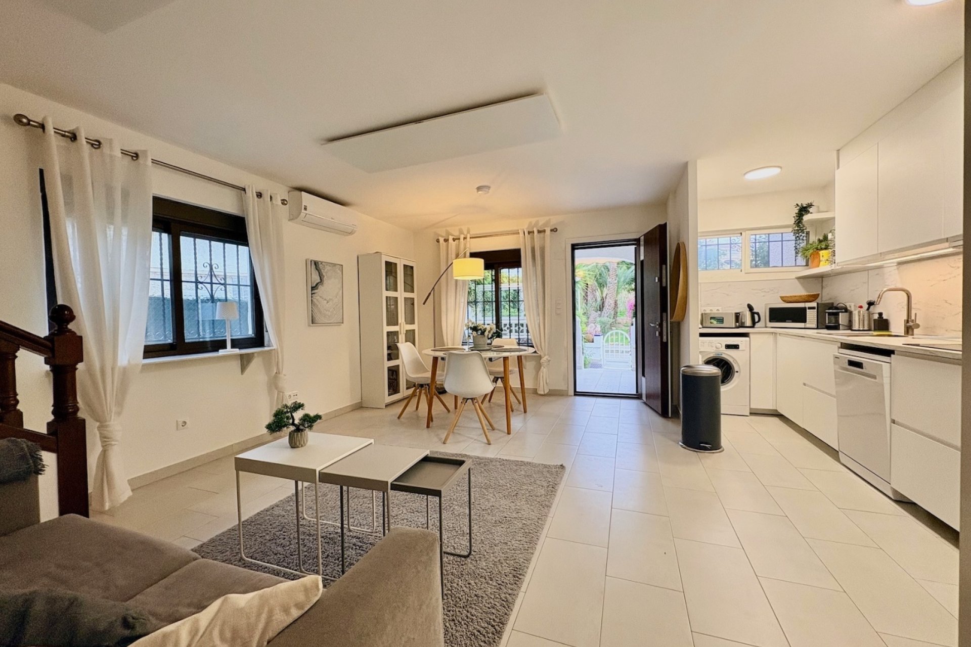 Reventa - Town House -
Orihuela Costa - Costa Blanca