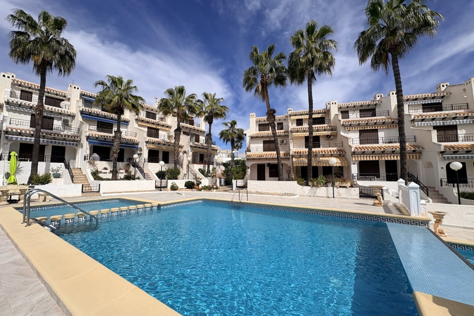 Reventa - Town House -
Orihuela Costa - Costa Blanca
