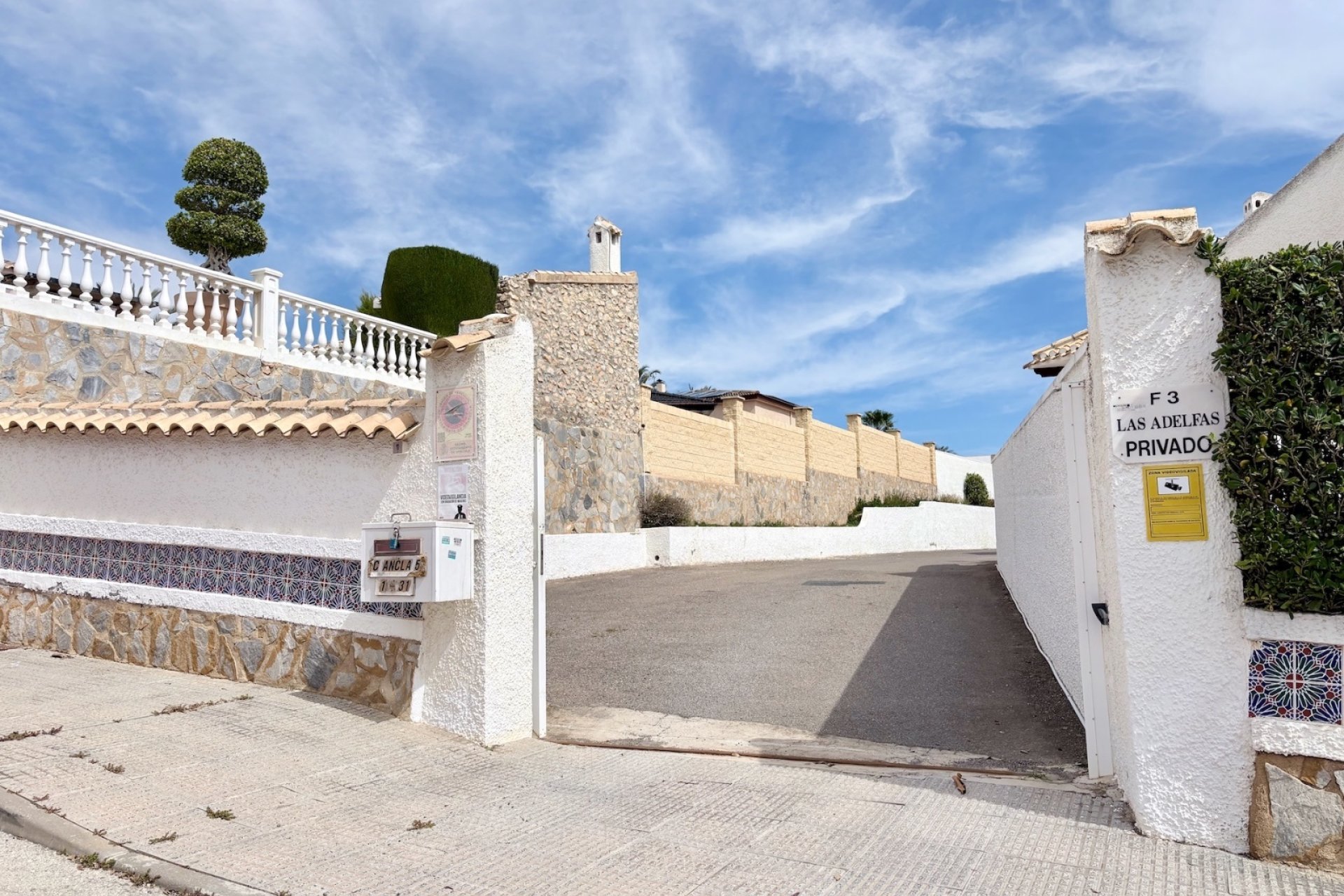 Reventa - Town House -
Orihuela Costa - Costa Blanca