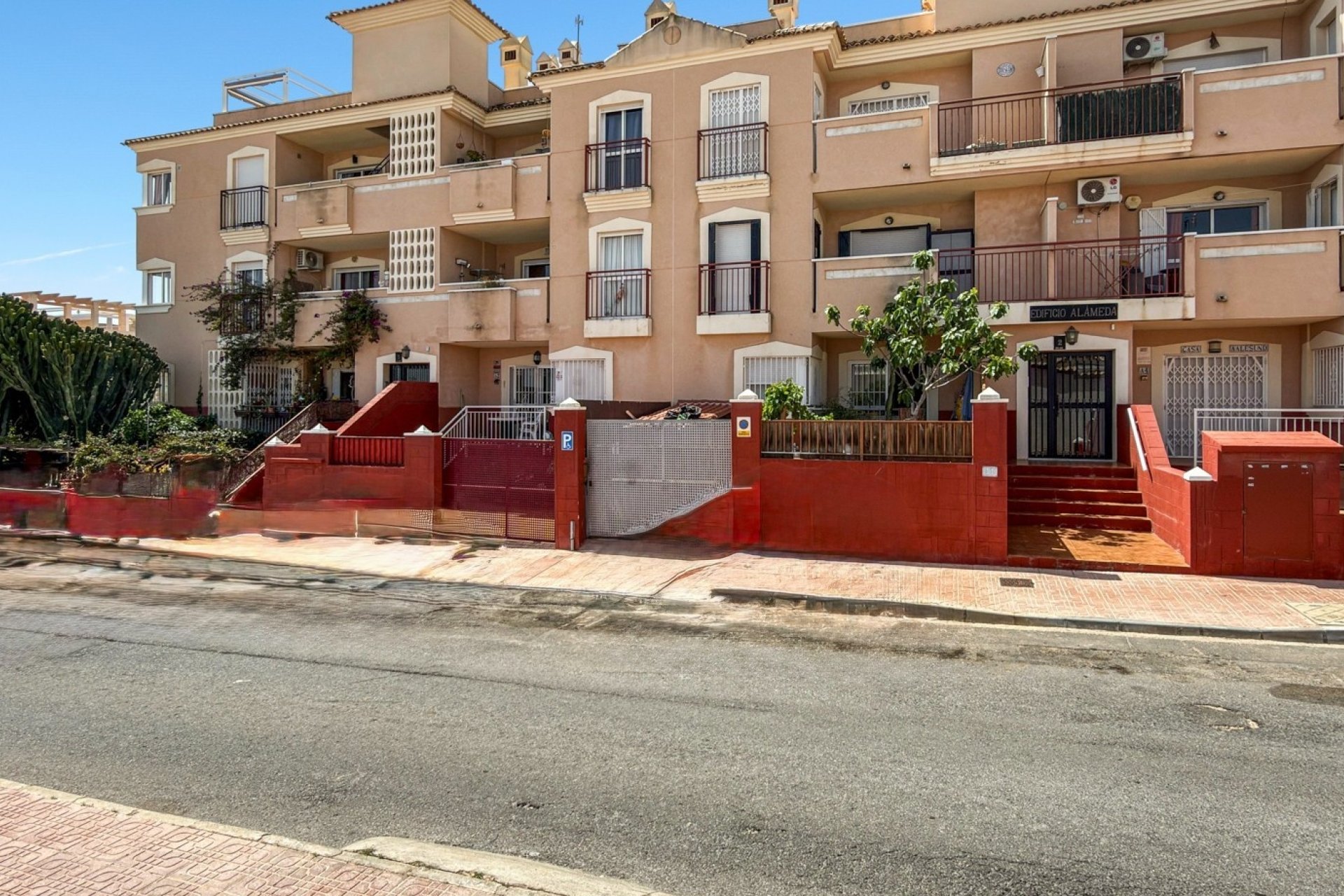 Reventa - Town House -
Orihuela Costa - Costa Blanca