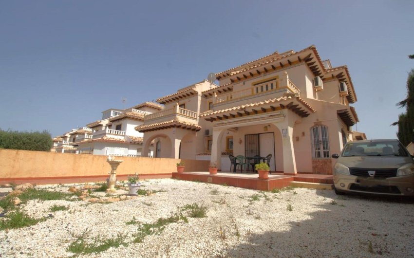 Reventa - Town House -
Orihuela Costa - Costa Blanca