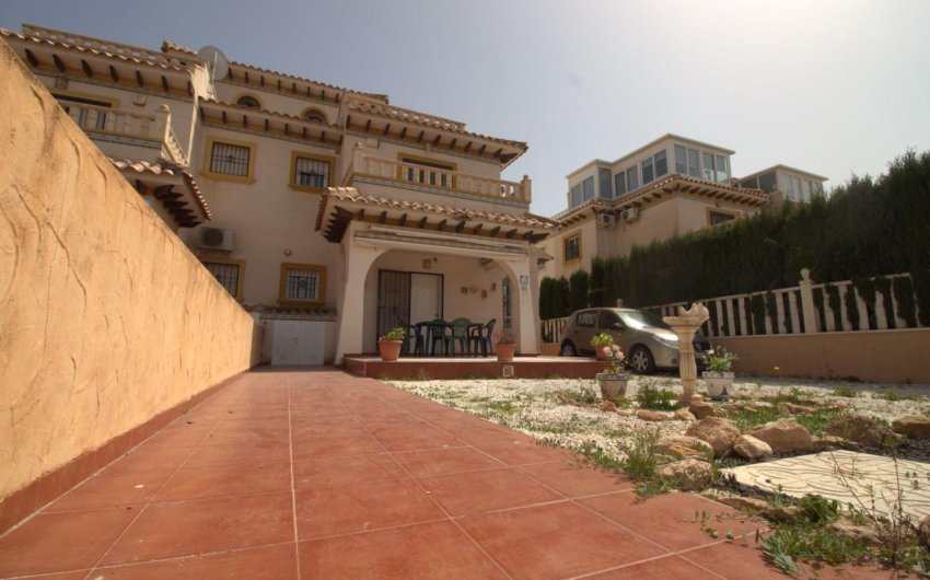 Reventa - Town House -
Orihuela Costa - Costa Blanca